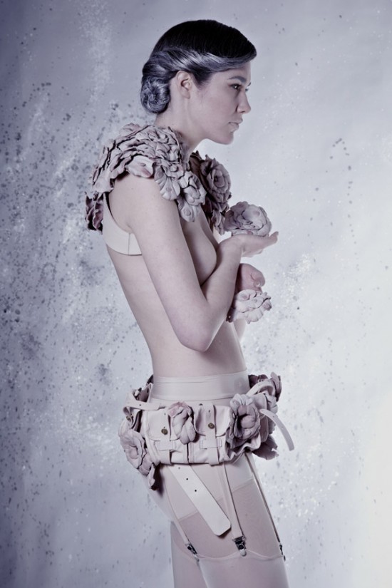 Дизайнер Рэйчел Фрейре создала линию женской одежды из 3000 сосков яка