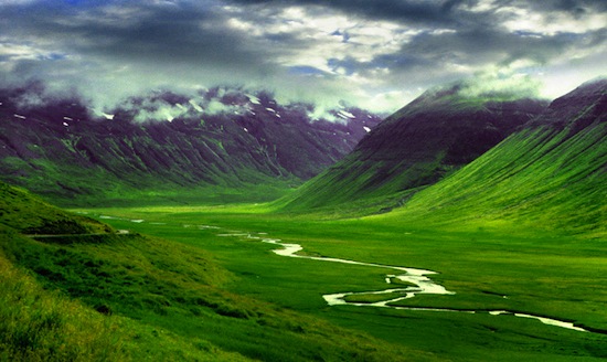Перед тем, как построить что-то в Исландии, необходимо проверить территорию на наличие эльфов