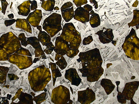 Фукан — это метеорит-драгоценный камень