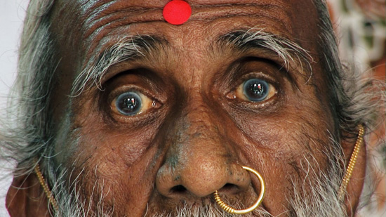Индийский йогин и отшельник утверждает, что не ест и не пьёт с 1940-го года