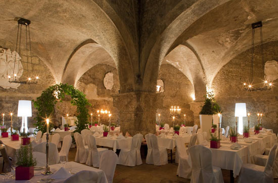 Самому старому ресторану в мире 1200 лет