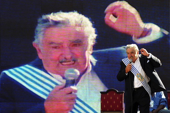 Президент Уругвая — «самый бедный» президент в мире 