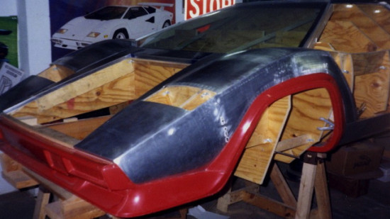 Кен Имхофф собрал с нуля Lamborghini в подвале собственного дома