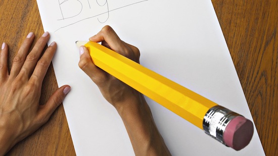 Узнайте причину, по которой простые карандаши всегда жёлтые