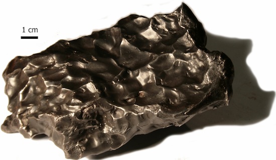 5 самых крупных метеоритов из всех падавших на Землю