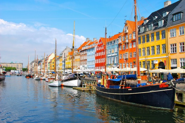 Самые счастливые страны мира — Дания, Швеция и Нидерланды
