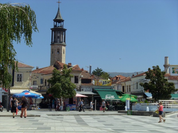 Прилеп, центр (мраморная площадь)