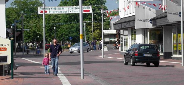 В немецком городе Бомте отменили светофоры — и с тех пор там не бывает ДТП