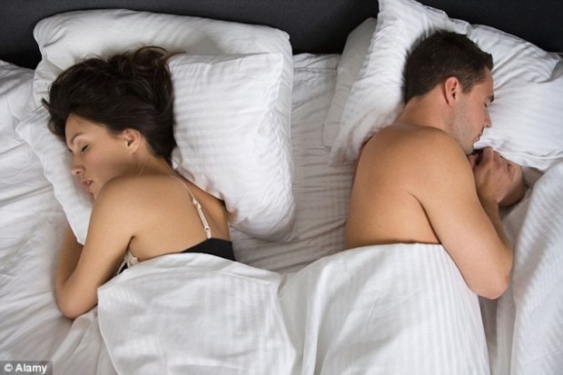 Ваши с партнёром позы во время сна могут многое рассказать о ваших отношениях