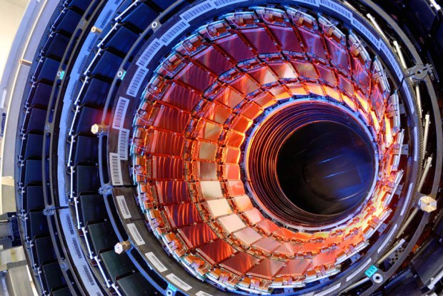 Обычно мы преобразуем материю в энергию, но в 2015-м году в ЦЕРН попробуют сделать обратное