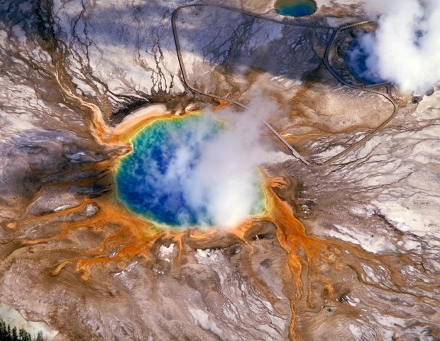 © www.yellowstone.net