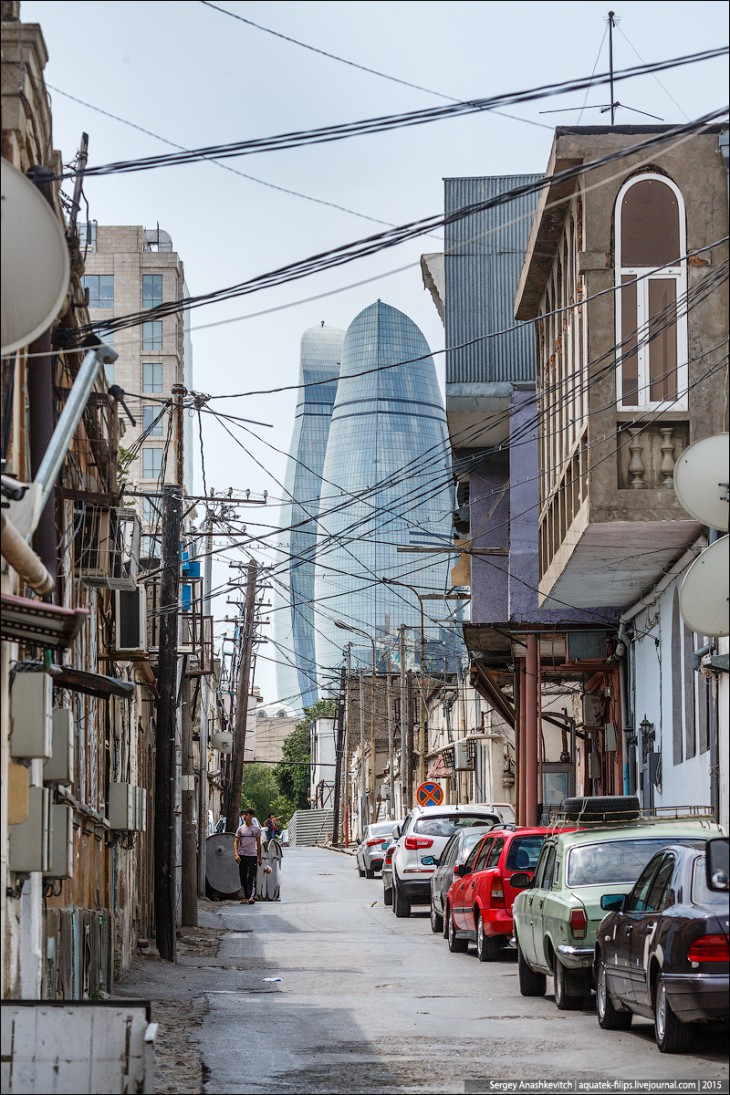 Как разрушают Баку, чтобы превратить его в кавказский Дубай: 40 фотографий