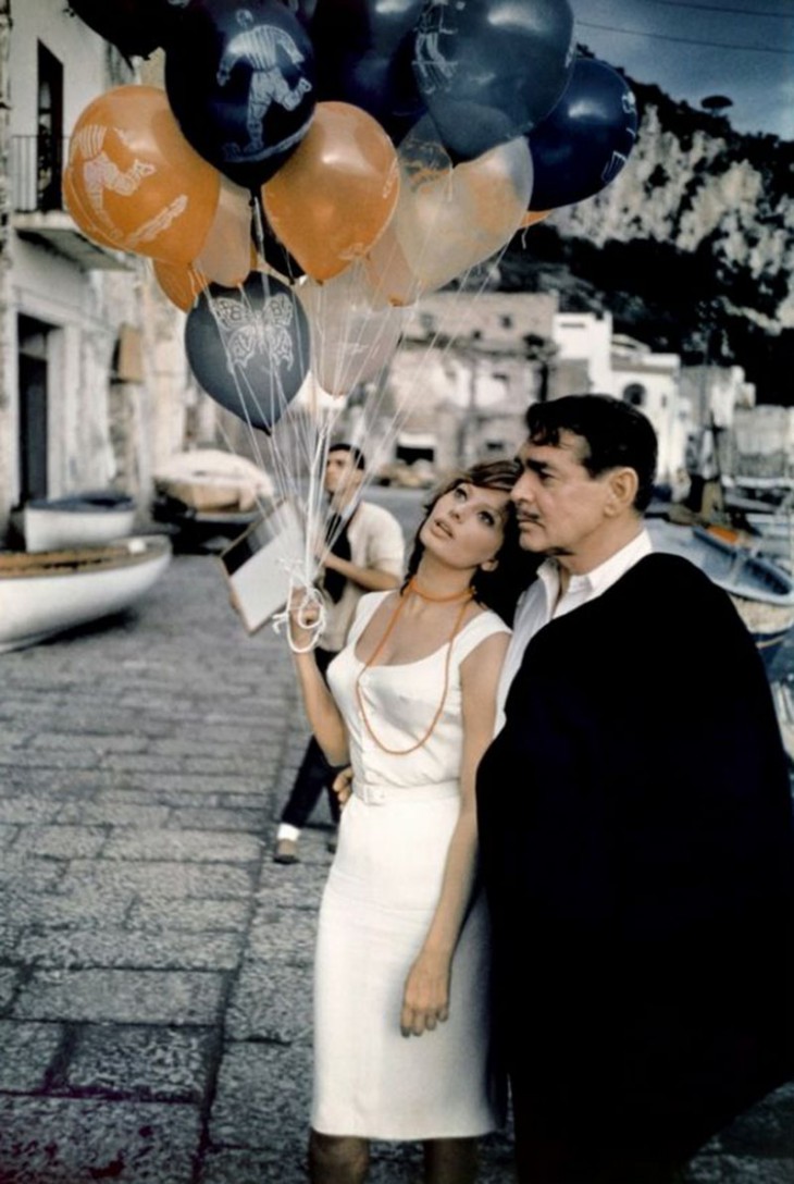 Софи Лорен и Кларк Гейбл на съемках фильма «Это началось в Неаполе», 1960