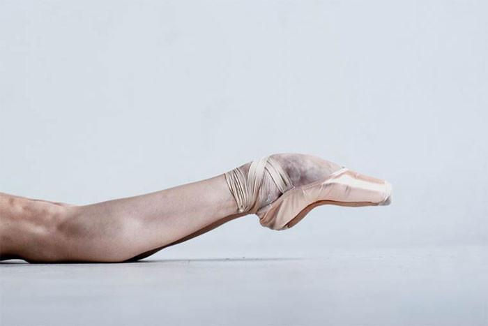 Цена аплодисментов: 45 фотографий о силе и грации артистов балета