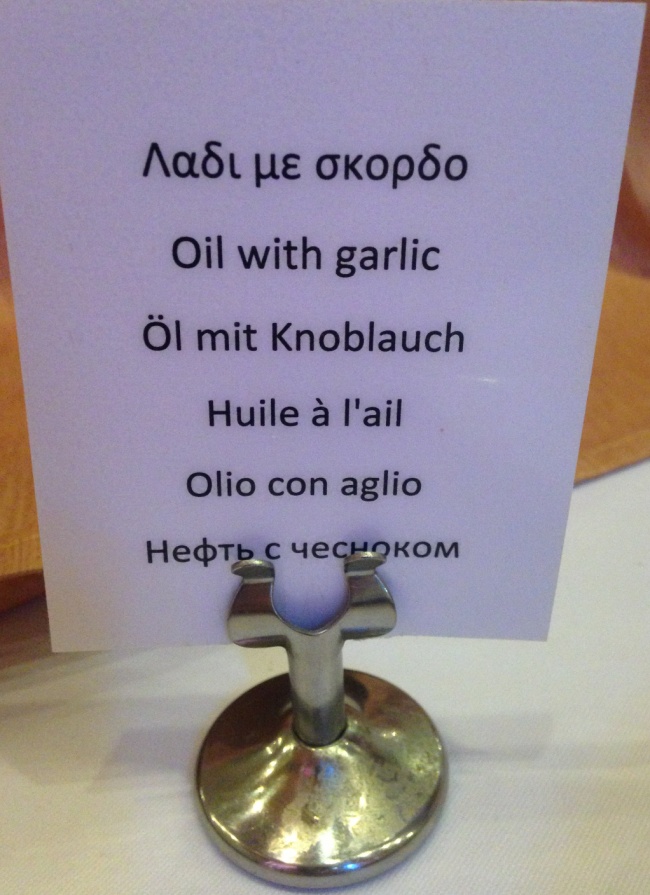 25 восхитительных перлов переводчиков, над которыми хоть стой, хоть падай!