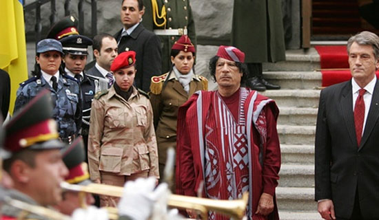 В личной охране Муаммара Каддафи работают 40 женщин-девственниц