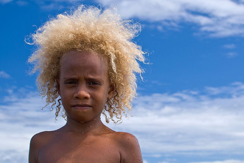 В Меланезии живут удивительные чернокожие блондины