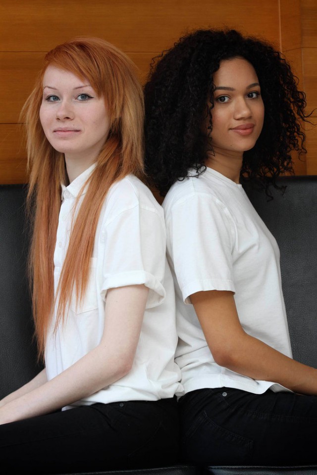 Разноцветные близнецы: уникальные сёстры, принадлежащие разным расам