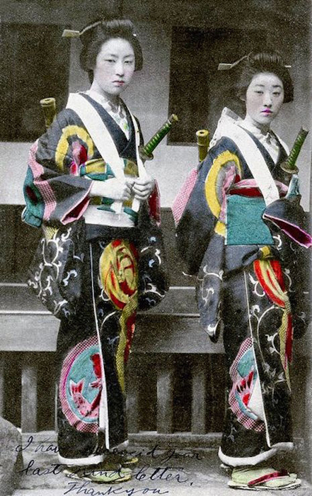 Онно бугэйся — японские женщины самураи