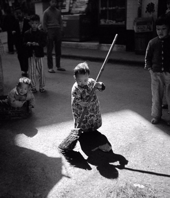 Гонконг 1950 года в потрясающих атмосферных фотографиях