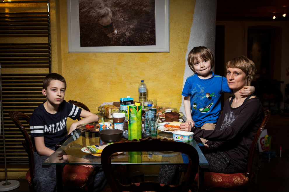 Как выглядят ужины в 36 разных домах и семьях по всему миру