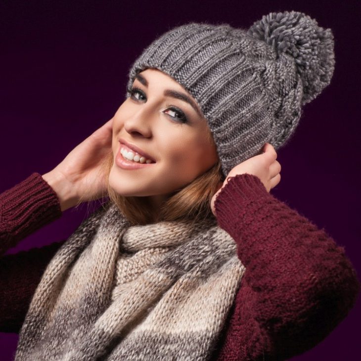 Шапка надо. Шапка надо. Шапка надо. Шапка надо. Смешной головной убор мем.