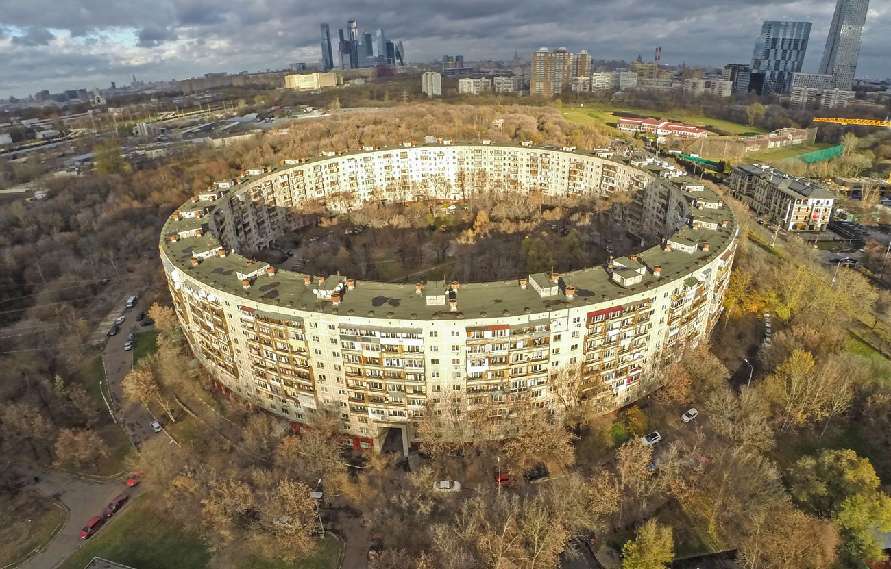 Niyə SSRİ-də daha çox 5 və 9 mərtəbəli binalar tikirdilər… – FOTO