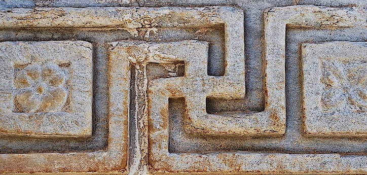 ancient greek swastika