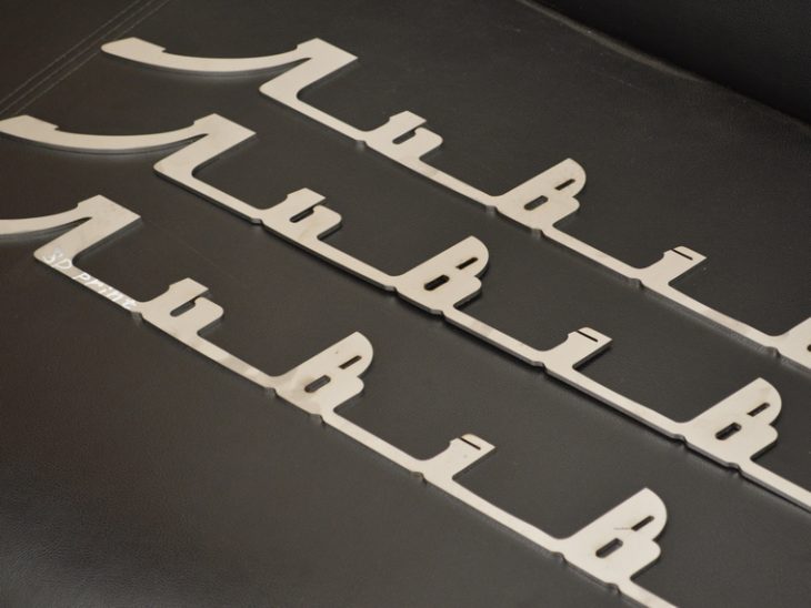 Что такое глубокая гравировка металла