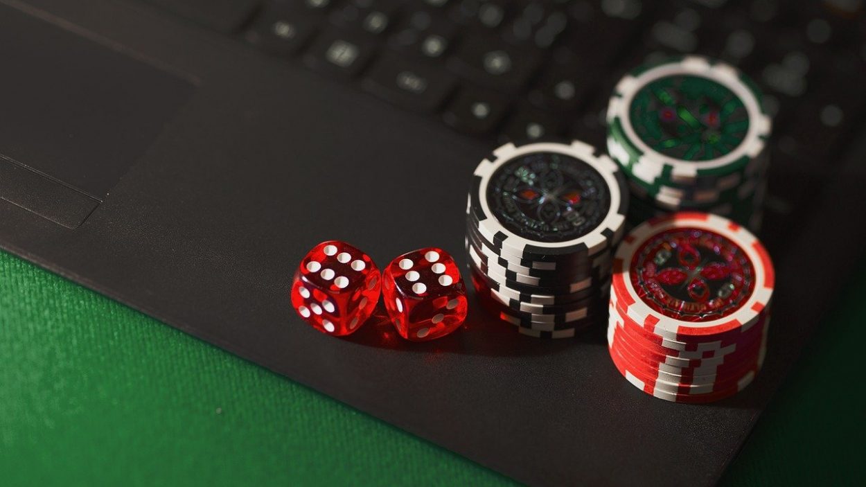 Онлайн казино дыры казино довиля