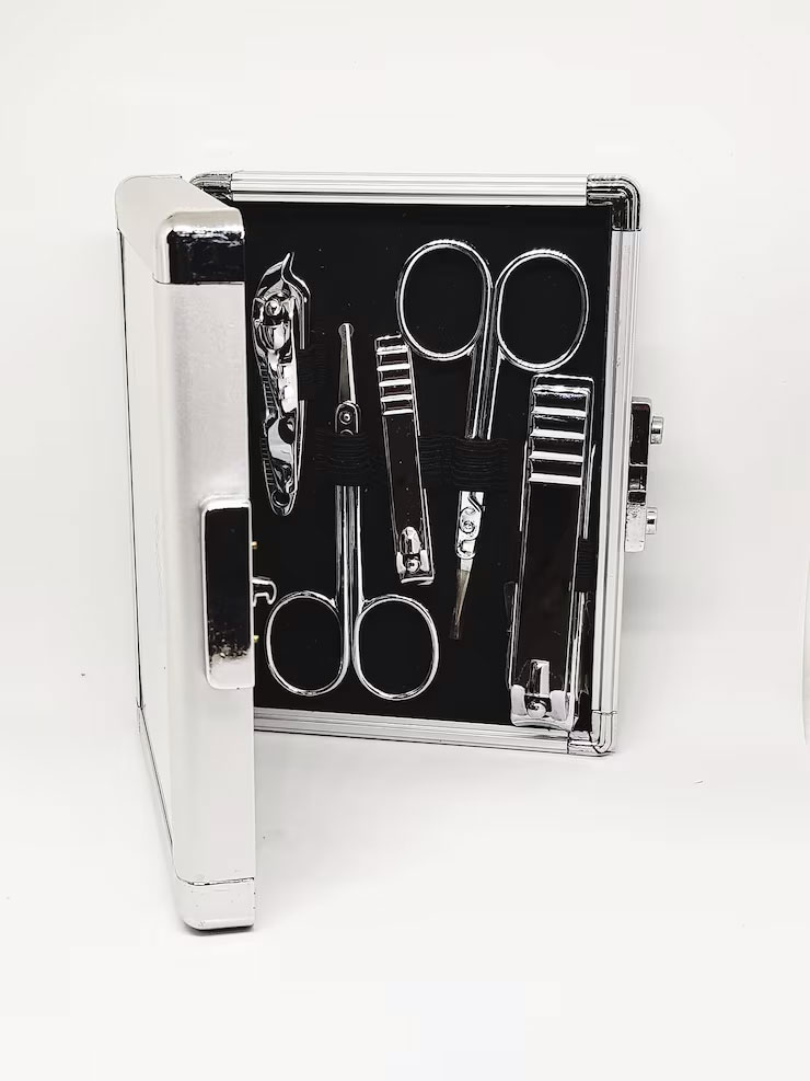 Что нужно для барбера — Полный гид по инструментам для профессионалов